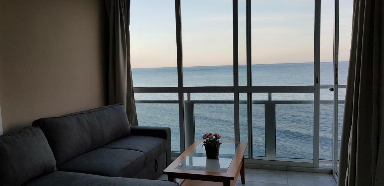 בנאלמדנה Apartamento Autentico La Perla Playa מראה חיצוני תמונה